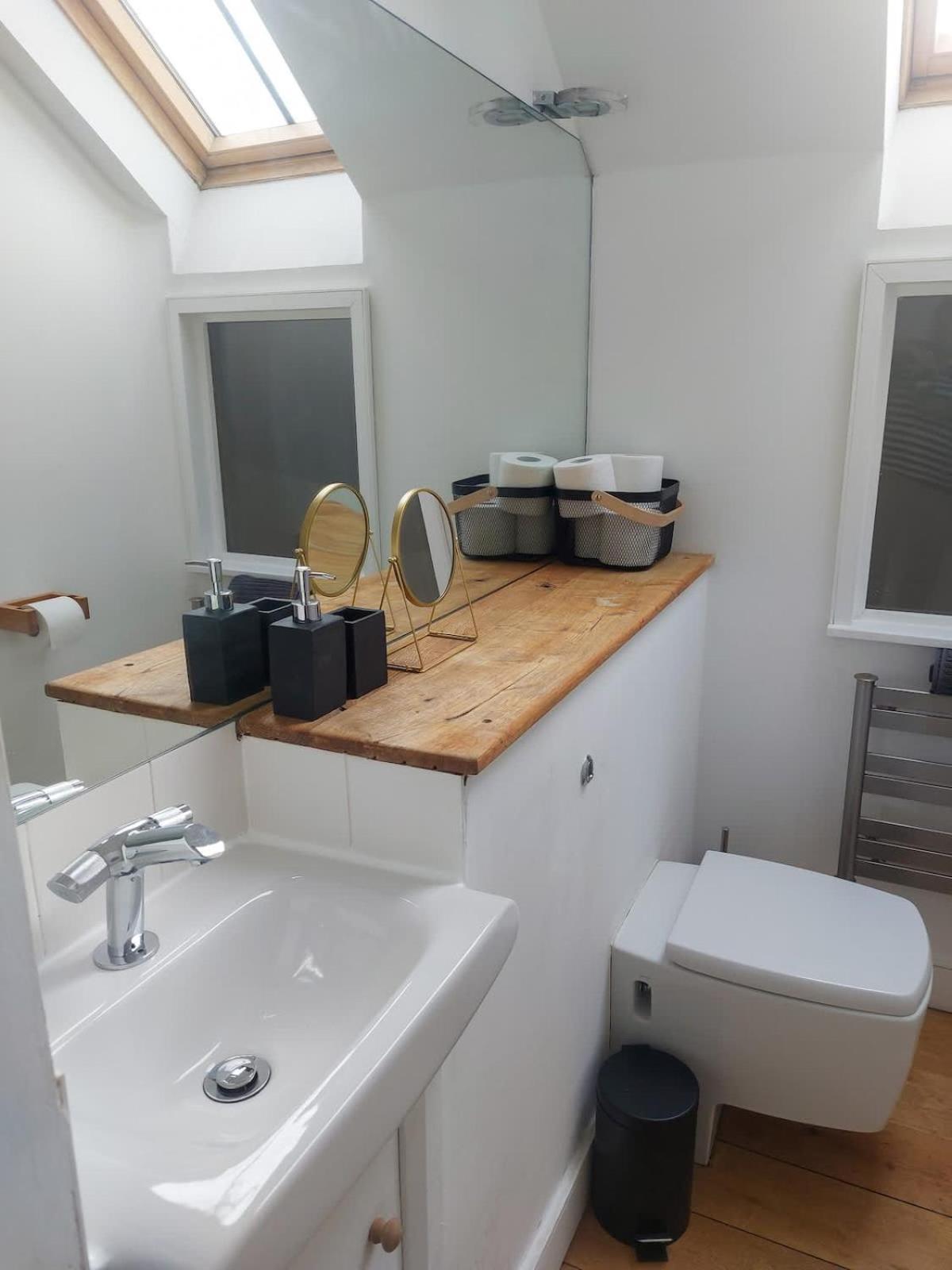 Converted Factory Loft Apartment บริสตอล ภายนอก รูปภาพ